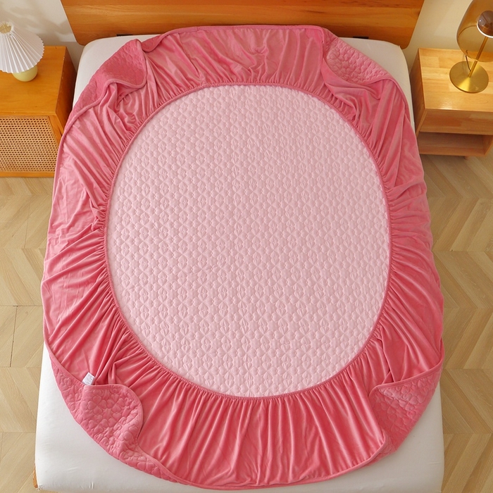 91家纺网 家纺一手货源 找家纺 芸锦豪 2024新款宝宝绒夹棉刺绣床笠 浅豆沙