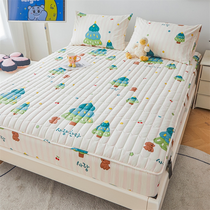 91家纺网 家纺一手货源 找家纺 3C 2024新款全棉大豆夹棉印花床笠四件套 奇趣森林