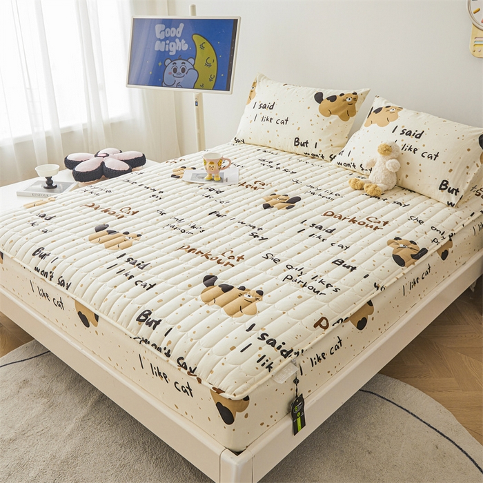 91家纺网 家纺一手货源 找家纺 3C 2024新款全棉大豆夹棉印花床笠四件套 撒娇萌猫