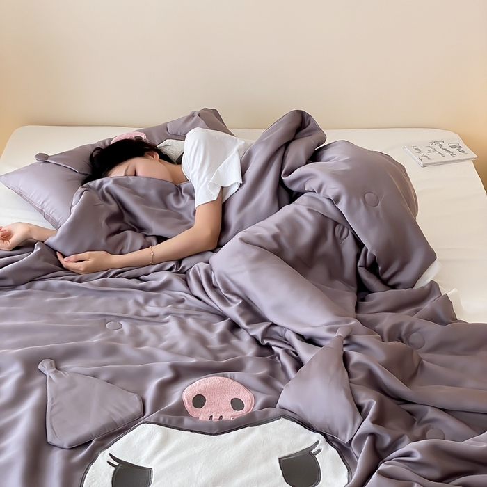 91家纺网 家纺一手货源 找家纺 （总）黛舒家居 2024新款莱赛尔刺绣小宽边三丽鸥系列夏凉被