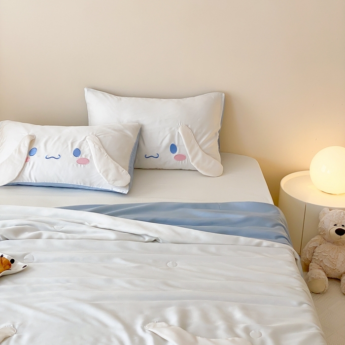 91家纺网 家纺一手货源 找家纺 黛舒家居 2024新款兰精天丝刺绣小宽边三丽鸥系列夏凉被 玉桂狗