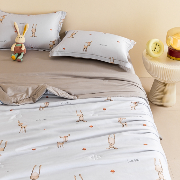 91家纺网 家纺一手货源 找家纺 2024新A类40S天丝莫代尔夏被四件套竹纤维凉感空调被卡通儿童夏凉被被子被芯吉祥鹿