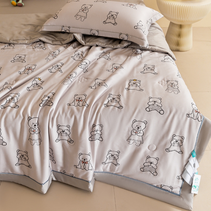 91家纺网 家纺一手货源 找家纺 2024新A类40S天丝莫代尔夏被四件套竹纤维凉感空调被卡通儿童夏凉被被子被芯幸福一家