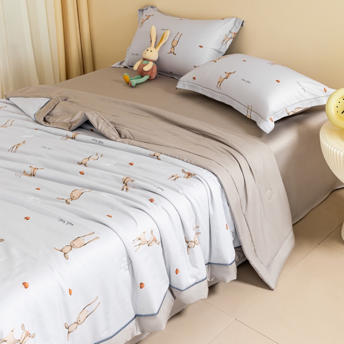91家纺网 家纺一手货源 找家纺 2024新A类40S天丝莫代尔夏被四件套竹纤维凉感空调被卡通儿童夏凉被被子被芯吉祥鹿