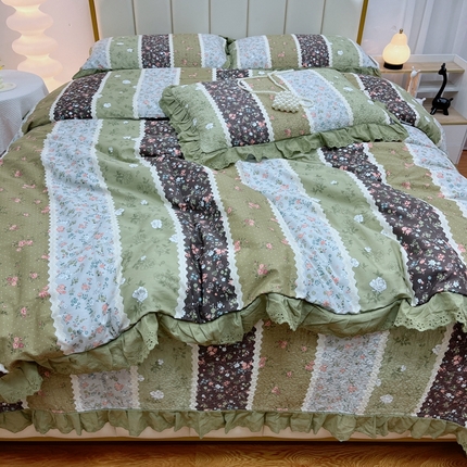 91家纺网 家纺一手货源 找家纺 暖居 2024新款砂洗棉花被套全棉床盖四件套绗缝夹棉纯棉床盖三件套 荷塘月色