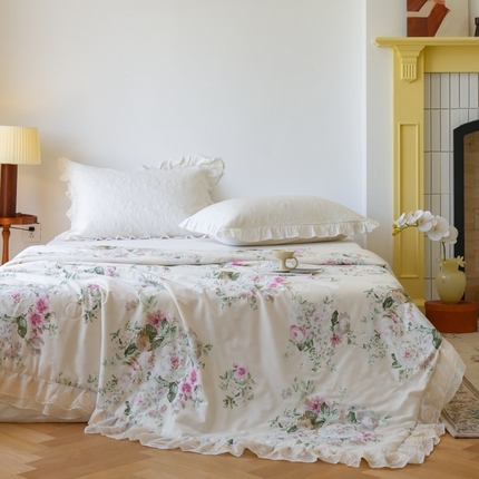 91家纺网 家纺一手货源 找家纺 菊上 2024新款纯棉夏被-双层蕾丝法式印花款 美琳