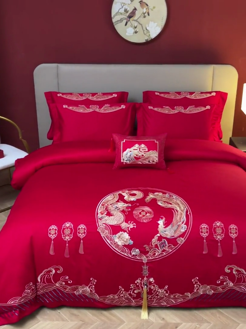 91家纺网 家纺一手货源 找家纺 晶缦家纺 2024纯棉全棉60支贡缎长绒棉刺绣花婚庆四件套--绣花贴边床单款 龙凤呈祥