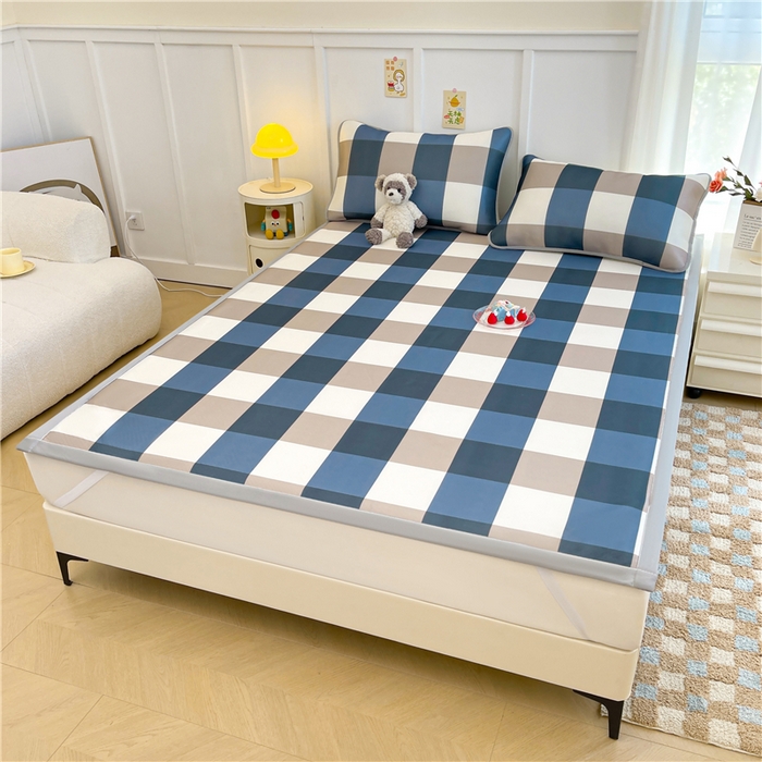 91家纺网 家纺一手货源 找家纺 喜居 2024新款A类凉感冰丝凉席 蓝大格