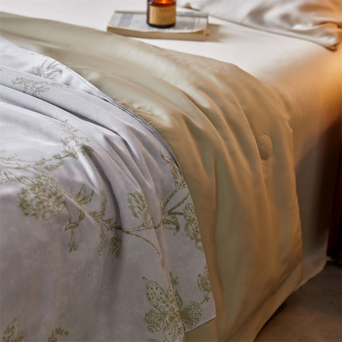 91家纺网 家纺一手货源 找家纺 安莱生活 2024新款莱赛尔天丝50支宽边工艺款单夏被被子被芯 美人焦-绿