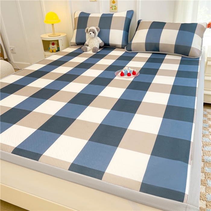 91家纺网 家纺一手货源 找家纺 喜居 2024新款A类凉感冰丝凉席 蓝大格