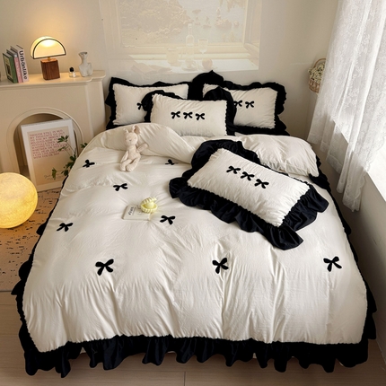 91家纺网 家纺一手货源 找家纺 富米莱（原臻工厂） 2024新款法式毛巾绣花边水洗棉四件套 赫本奶白