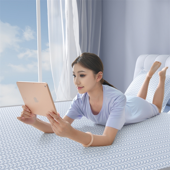 91家纺网 家纺一手货源 找家纺 鑫钰 2024新款冰格乳胶席 冰川蓝