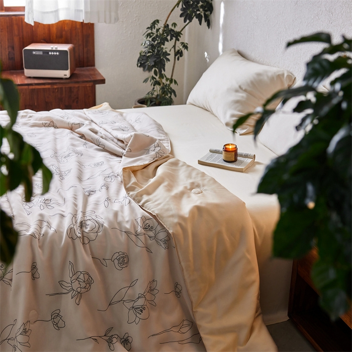 91家纺网 家纺一手货源 找家纺 安莱生活 2024新款莱赛尔天丝50支宽边工艺款单夏被被子被芯 天丝夏被-菲青