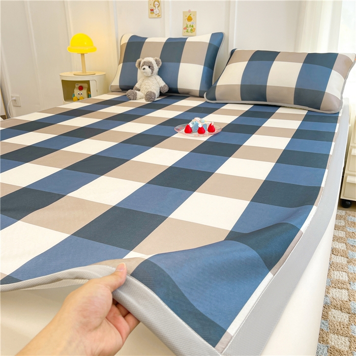 91家纺网 家纺一手货源 找家纺 喜居 2024新款A类凉感冰丝凉席 蓝大格