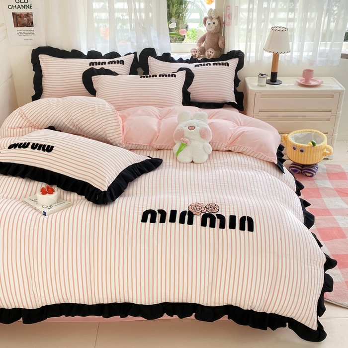 91家纺网 家纺一手货源 找家纺 泉欣家纺 2024新品韩式公主风小香风毛巾绣花四件套-黑茶 黑茶-粉玉