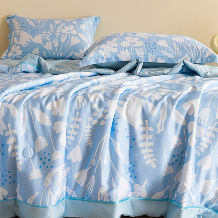 91家纺网 家纺一手货源 找家纺 2024新A类40S天丝莫代尔夏被四件套竹纤维凉感空调被卡通儿童夏凉被被子被芯摩卡猫-蓝