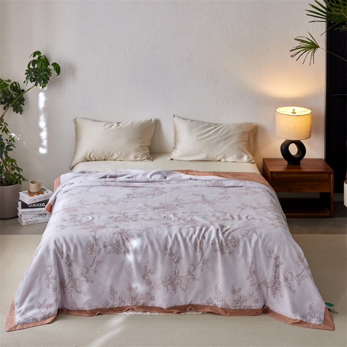 91家纺网 家纺一手货源 找家纺 安莱生活 2024新款莱赛尔天丝50支宽边工艺款单夏被被子被芯 美人焦-红