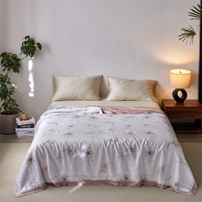 91家纺网 家纺一手货源 找家纺 安莱生活 2024新款莱赛尔天丝50支宽边工艺款单夏被被子被芯 天丝夏被-枝叶诗韵