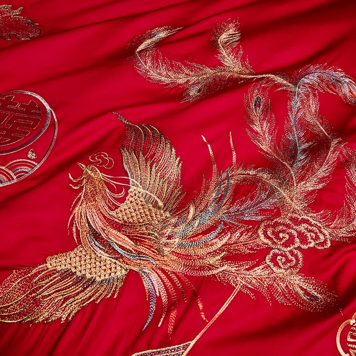 91家纺网 家纺一手货源 找家纺 晶缦家纺 2024纯棉全棉60支贡缎长绒棉刺绣花婚庆四件套--绣花贴边床单款 锦绣龙凤