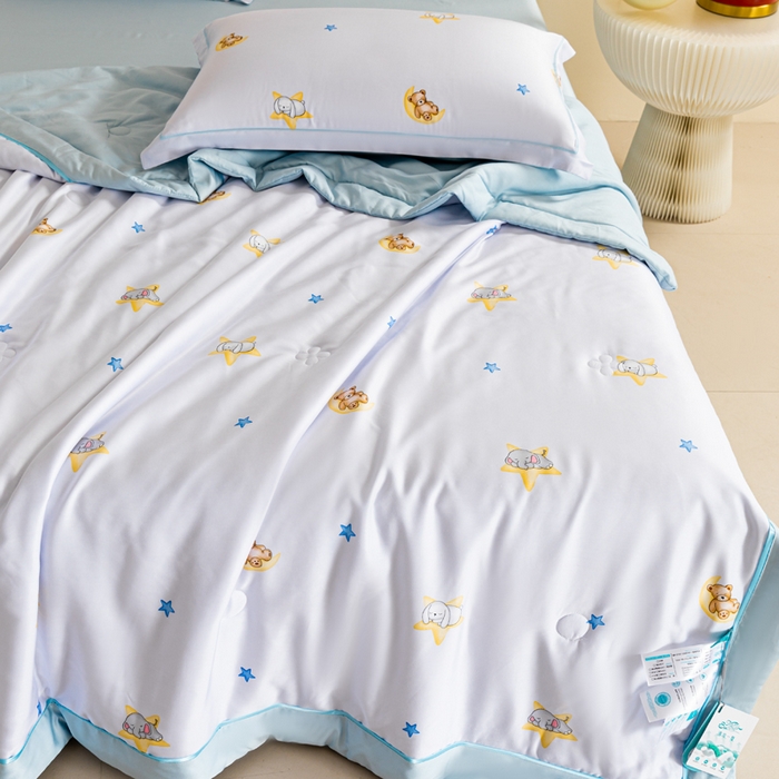 91家纺网 家纺一手货源 找家纺 2024新A类40S天丝莫代尔夏被四件套竹纤维凉感空调被卡通儿童夏凉被被子被芯星星点灯-蓝