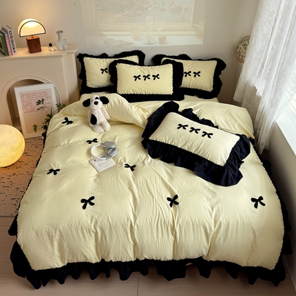 91家纺网 家纺一手货源 找家纺 富米莱（原臻工厂） 2024新款法式毛巾绣花边水洗棉四件套 赫本芝士