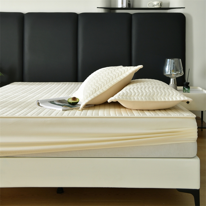 91家纺网 家纺一手货源 找家纺 鑫钰 2024新款10mm加厚天丝乳胶凉席床笠款 浅米黄