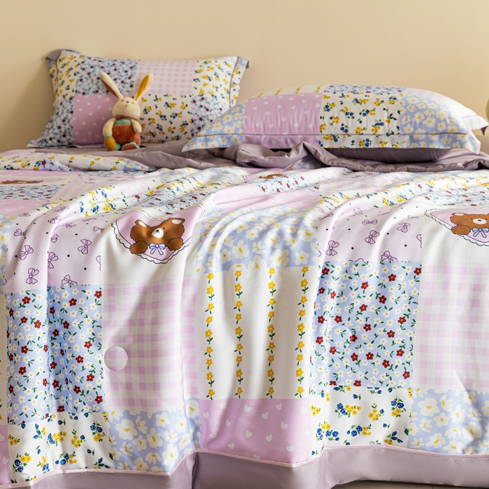 91家纺网 家纺一手货源 找家纺 2024新A类40S天丝莫代尔夏被四件套竹纤维凉感空调被卡通儿童夏凉被被子被芯碎花小熊