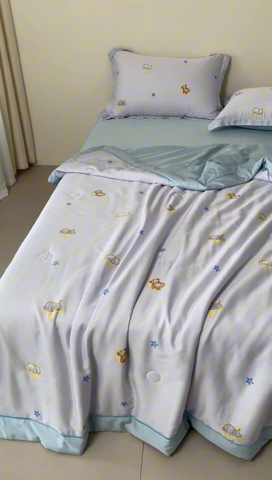 91家纺网 家纺一手货源 找家纺 2024新A类40S天丝莫代尔夏被四件套竹纤维凉感空调被卡通儿童夏凉被被子被芯星星点灯-蓝