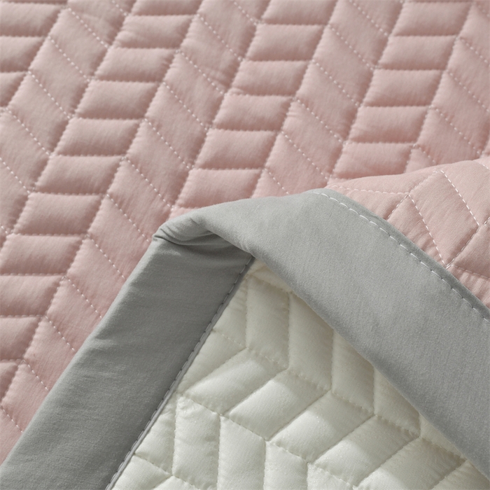 91家纺网 家纺一手货源 找家纺 鑫钰 2024新款冰格乳胶席 美豆沙