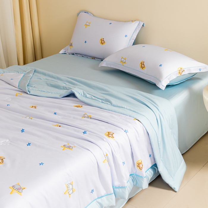 91家纺网 家纺一手货源 找家纺 2024新A类40S天丝莫代尔夏被四件套竹纤维凉感空调被卡通儿童夏凉被被子被芯星星点灯-蓝