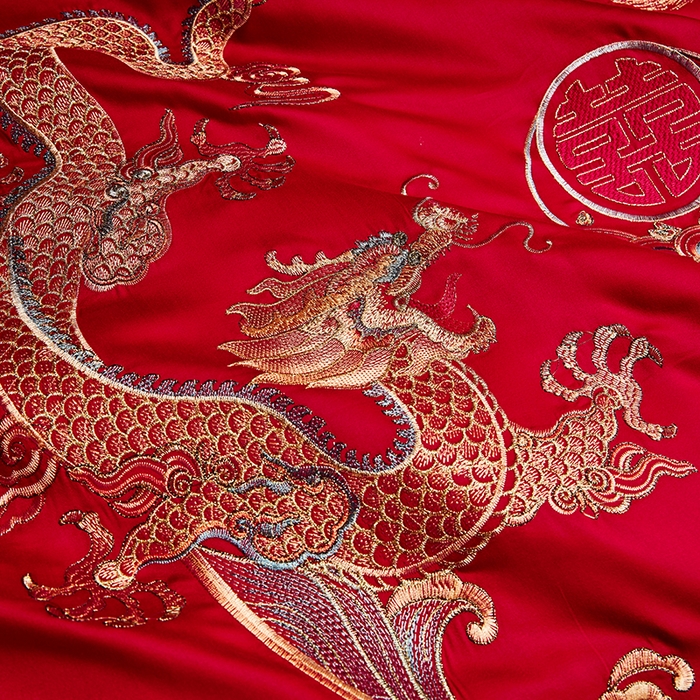 91家纺网 家纺一手货源 找家纺 晶缦家纺 2024纯棉全棉60支贡缎长绒棉刺绣花婚庆四件套--绣花贴边床单款 锦绣龙凤