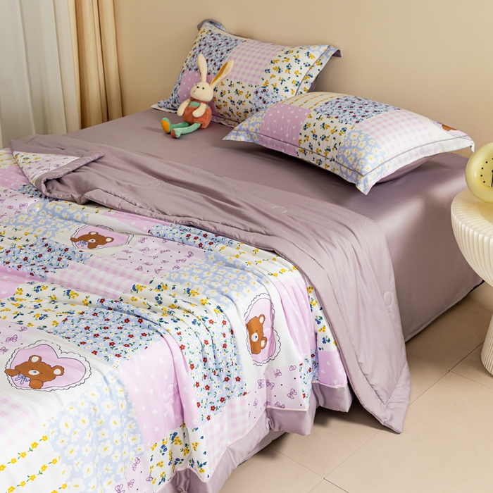 91家纺网 家纺一手货源 找家纺 2024新A类40S天丝莫代尔夏被四件套竹纤维凉感空调被卡通儿童夏凉被被子被芯碎花小熊