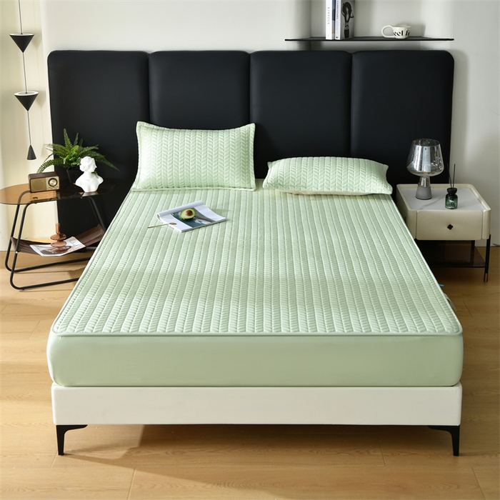 91家纺网 家纺一手货源 找家纺 鑫钰 2024新款10mm加厚天丝乳胶凉席床笠款 清新绿