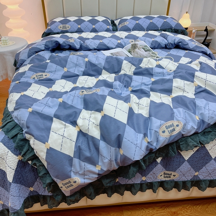 91家纺网 家纺一手货源 找家纺 暖居 2024新款砂洗棉花被套全棉床盖四件套绗缝夹棉纯棉床盖三件套 菱格蓝