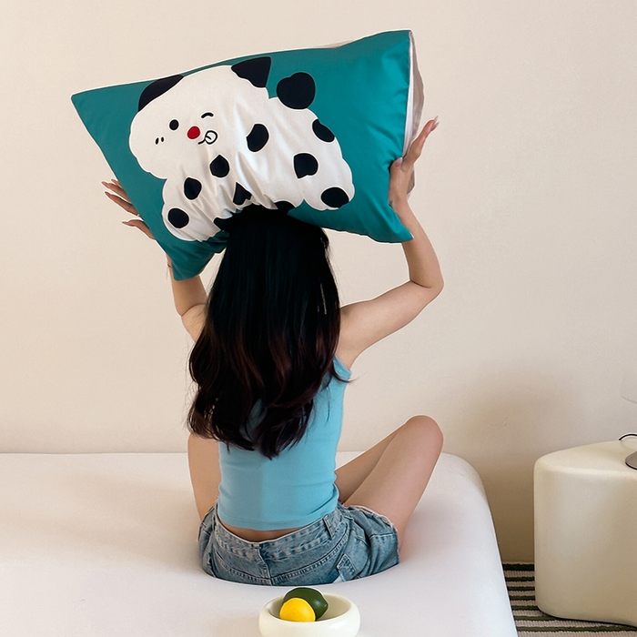 91家纺网 家纺一手货源 找家纺 昔可 2024新款大版数码印花单枕套 斑点猫