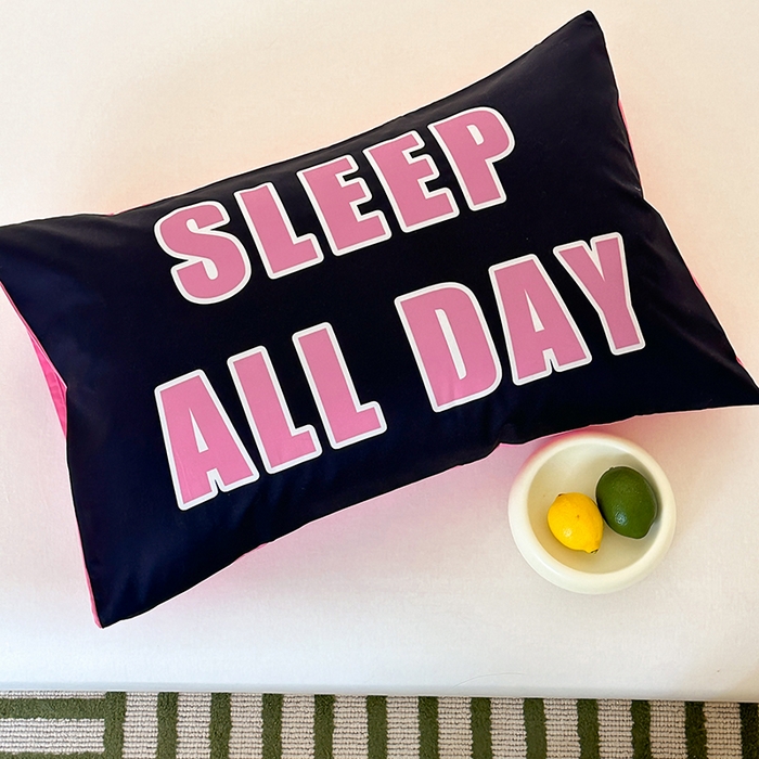 91家纺网 家纺一手货源 找家纺 昔可 2024新款大版数码印花单枕套 甜酷字母