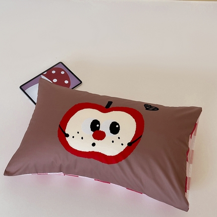 91家纺网 家纺一手货源 找家纺 昔可 2024新款大版数码印花单枕套 肉桂苹果