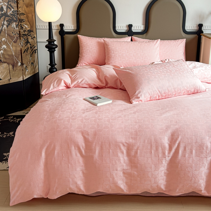 91家纺网 家纺一手货源 找家纺 金丝鸟家纺 2024新款棉水洗棉纯色提花四件套 风车 粉