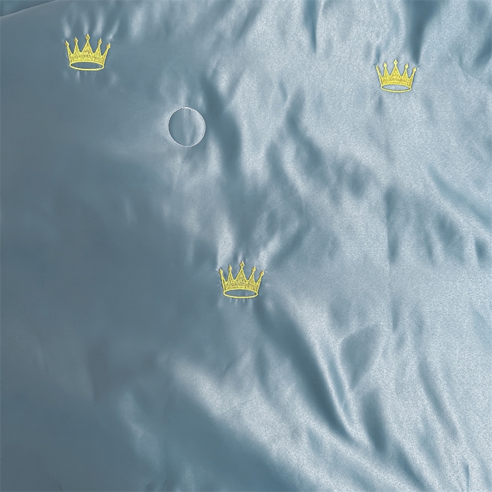 91家纺网 家纺一手货源 找家纺 满羽家纺 2024热款冰丝绸冰豆豆被夏被四件套凉感空调被（踩棉工艺）皇冠-宾利蓝