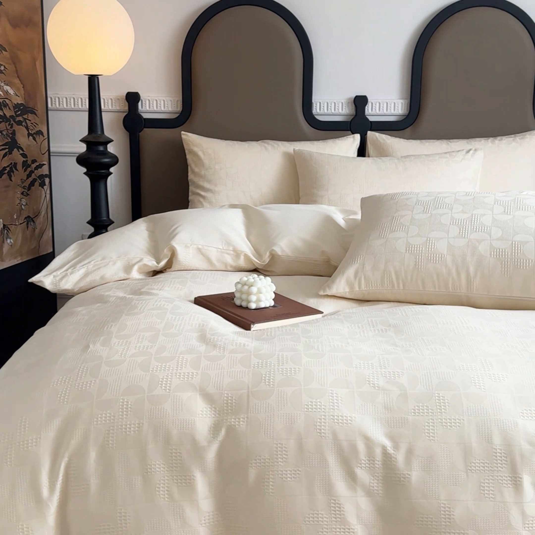 91家纺网 家纺一手货源 找家纺 金丝鸟家纺 2024新款棉水洗棉纯色提花四件套 风车 白