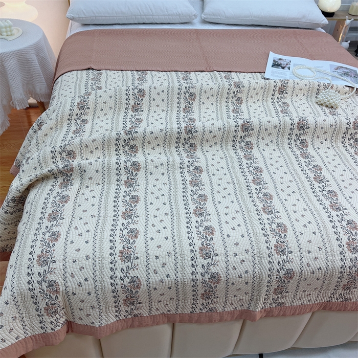 91家纺网 家纺一手货源 找家纺 暖居 2024新款双面天丝单件床盖 扶苏咖