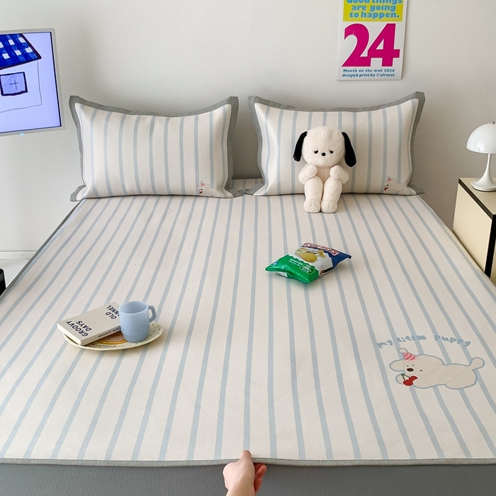 91家纺网 家纺一手货源 找家纺 昔可家纺 2024新款大版数码印花冰藤席床笠款 樱桃萌宠