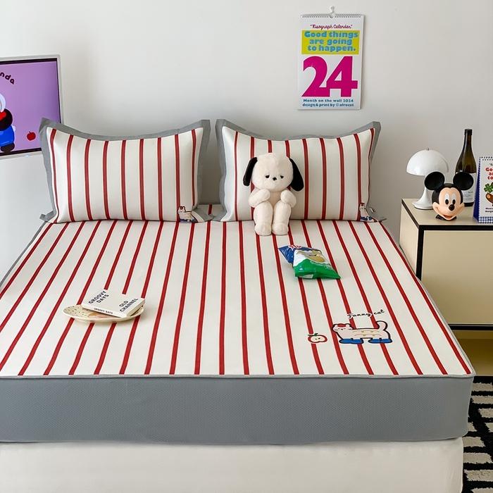 91家纺网 家纺一手货源 找家纺 昔可家纺 2024新款大版数码印花冰藤席床笠款 苹果猫咪