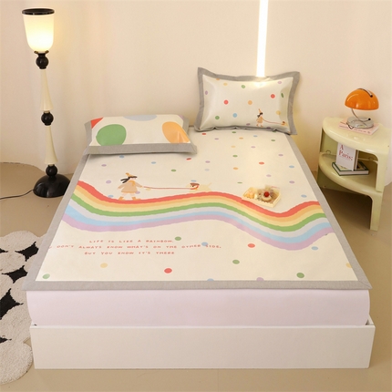 91家纺网 家纺一手货源 找家纺 （总）JUICY 橘滋家纺 2024新款高级感卡通可爱数码印花冰丝席（场景二）