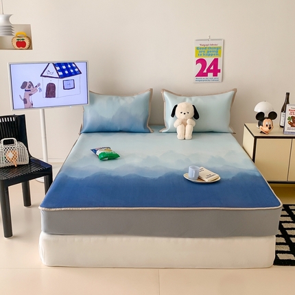 91家纺网 家纺一手货源 找家纺 昔可家纺 2024新款冰藤席床笠款--晕染系列 晕染蓝