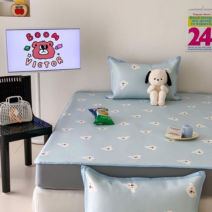 91家纺网 家纺一手货源 找家纺 昔可家纺 2024新款冰藤席床笠款--卡通系列 蓝底小白熊