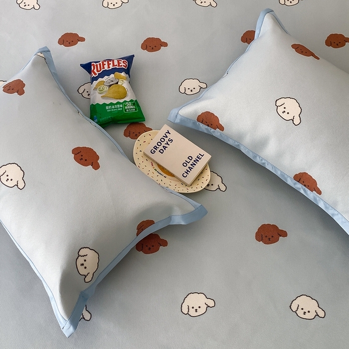 91家纺网 家纺一手货源 找家纺 昔可家纺 2024新款冰藤席床笠款--卡通系列 小棕狗狗