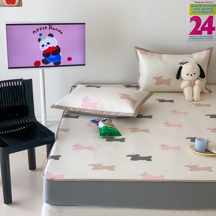 91家纺网 家纺一手货源 找家纺 昔可家纺 2024新款冰藤席床笠款--卡通系列 生日帽狗狗