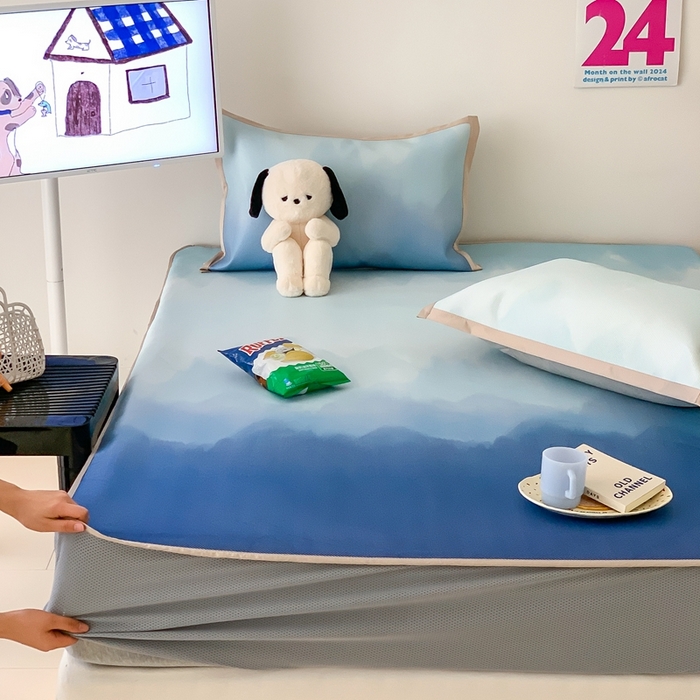 91家纺网 家纺一手货源 找家纺 昔可家纺 2024新款冰藤席床笠款--晕染系列 晕染蓝