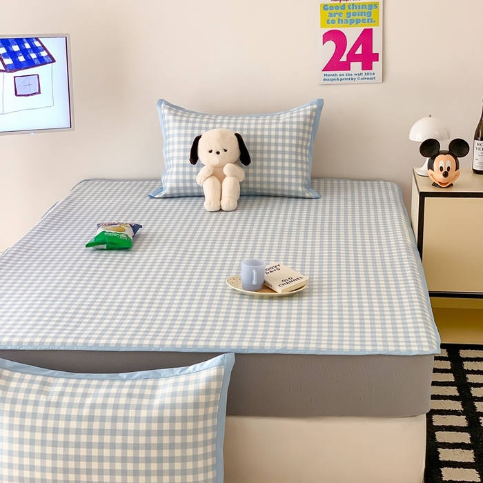 91家纺网 家纺一手货源 找家纺 昔可家纺 2024新款冰藤席床笠款--简约系列 格子蓝